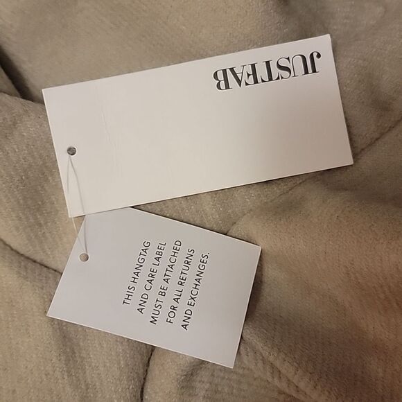 NWT Justfab Shacket in Large - Picture 5 of 8